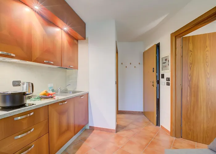 L' Aquila Campo Smith On The Slopes - Happy *