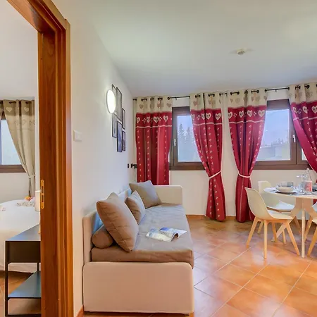 Apartment L' Aquila Campo Smith On The Slopes - Happy